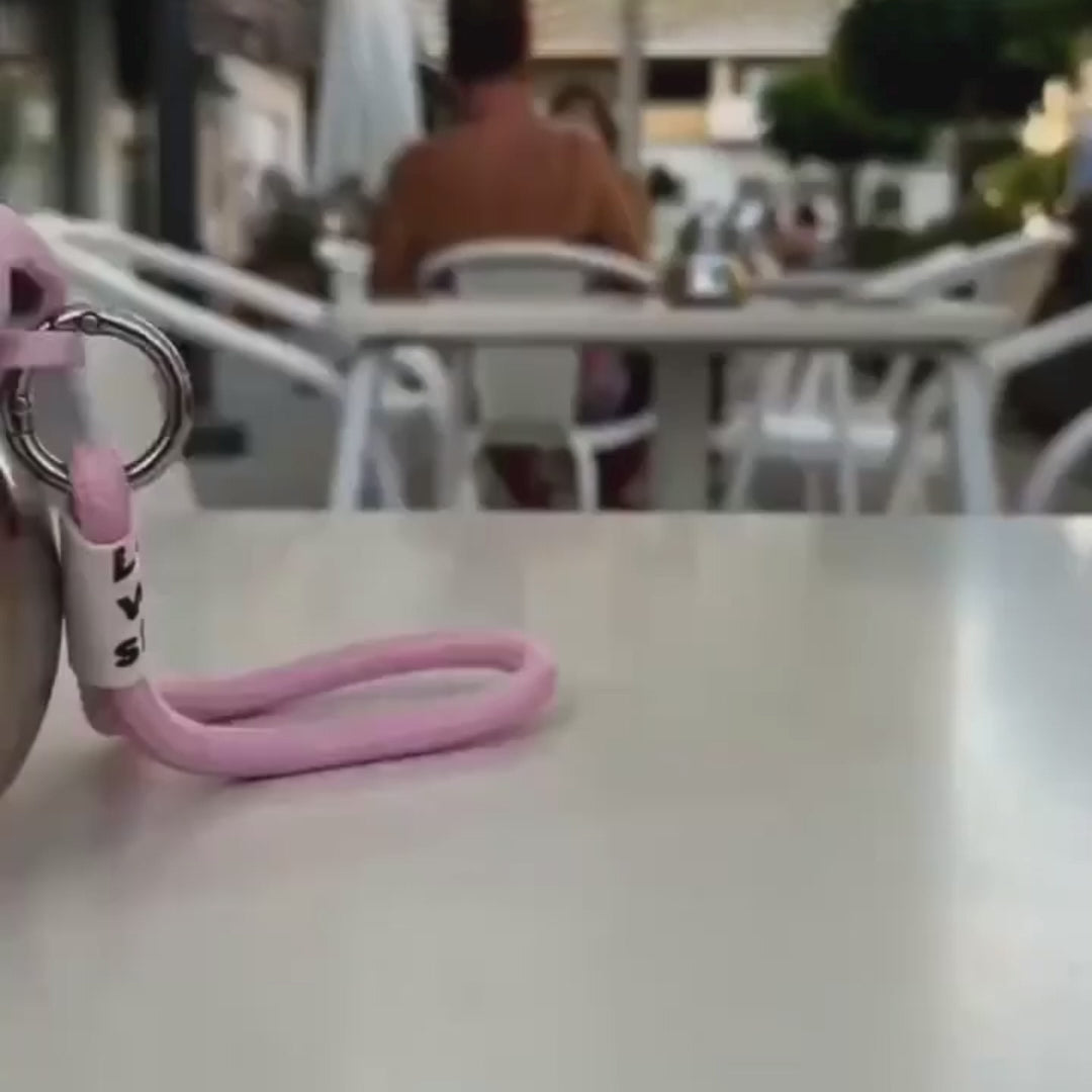 Carica il video: 